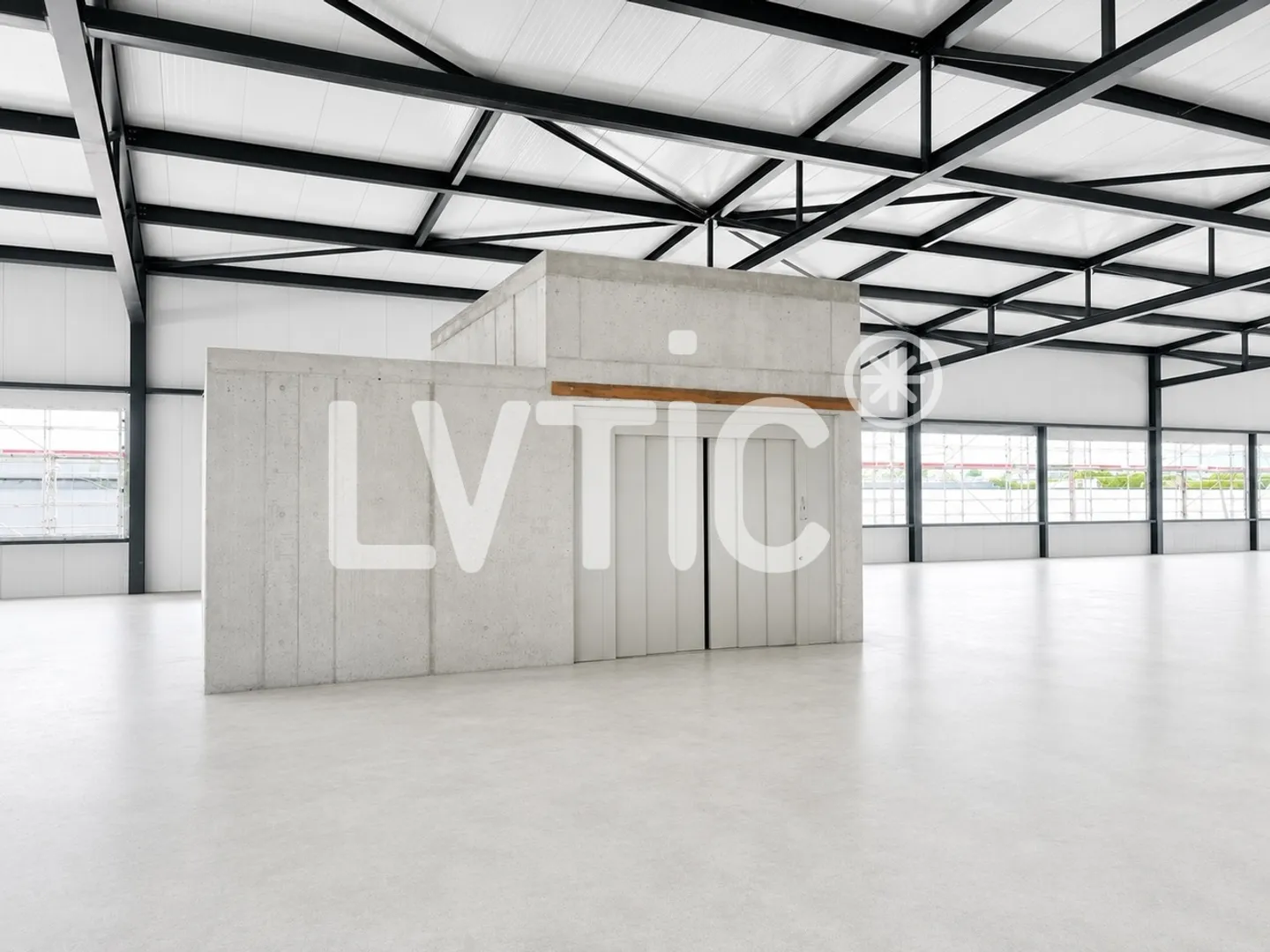 Capannone industriale, uffici di 6600 m2 divisibili in affitto a Domdidier - Foto 8 di 12