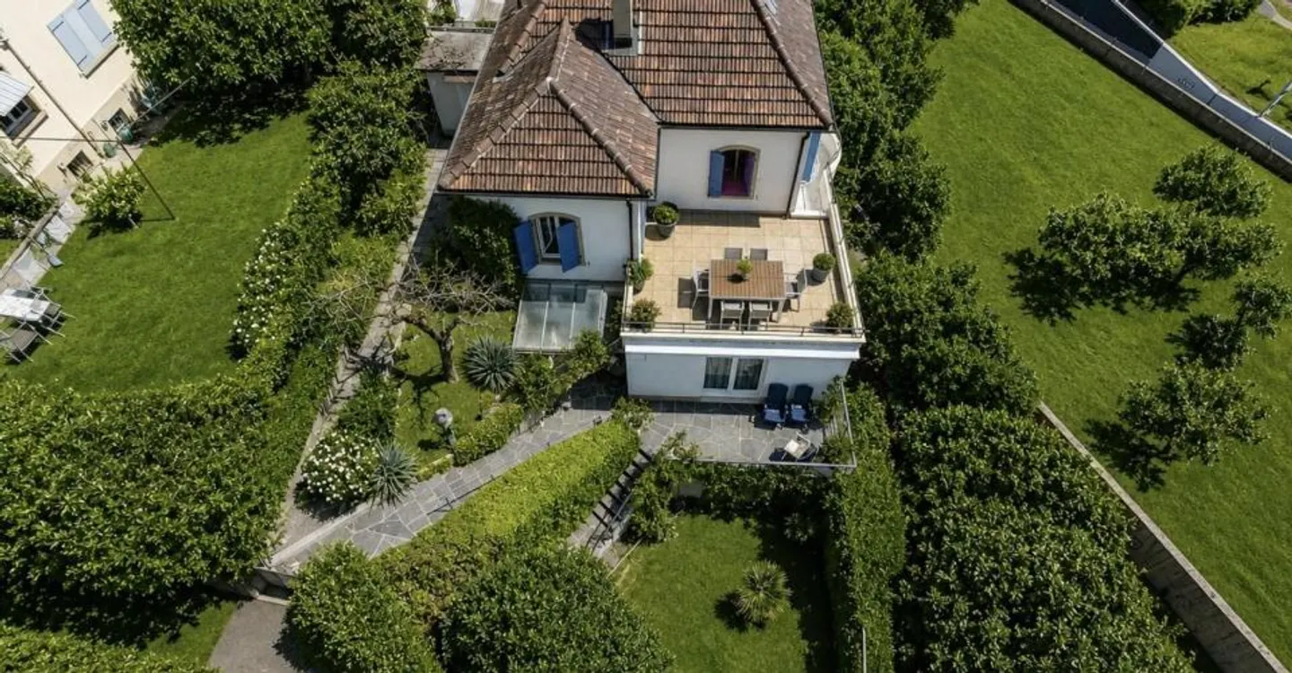 Villa incantevole con vista lago - Foto 1 di 12