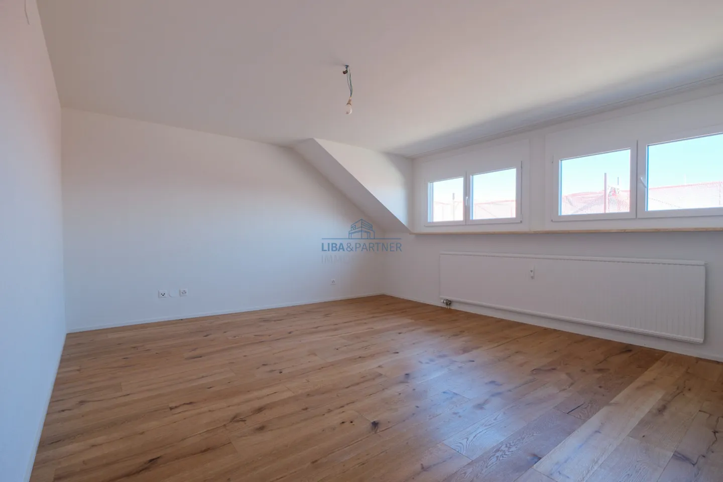 Maisonette completamente ristrutturata con un tocco elegante, antico incontra moderno - Foto 9 di 13