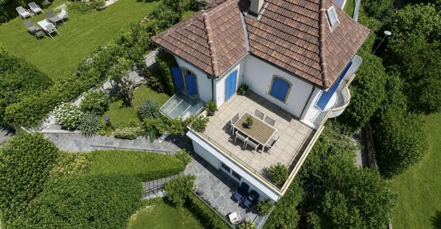 Villa incantevole con vista lago - Foto 2 di 12