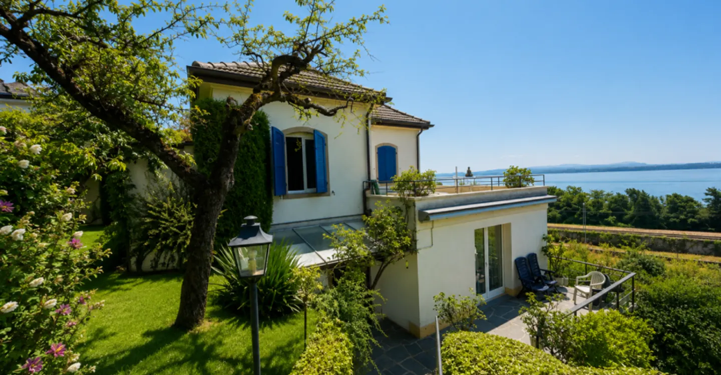 Villa incantevole con vista lago - Foto 4 di 12