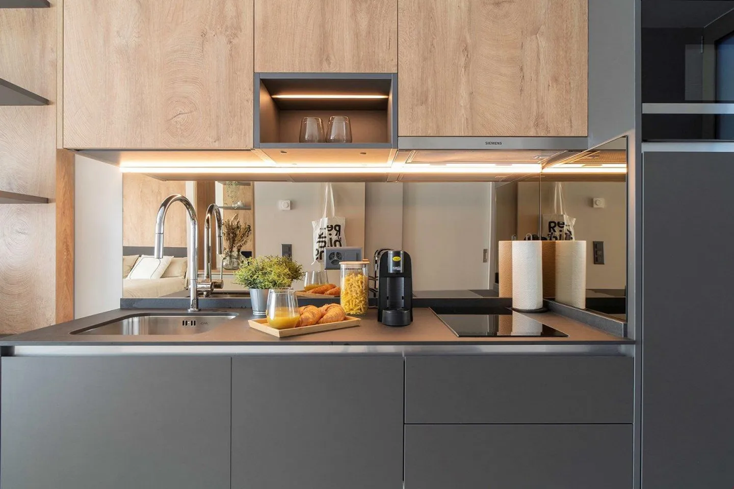 City Pop Zürich Oerlikon - Vivere Premium con Spa, Palestra & Area Relax - Foto 7 di 13