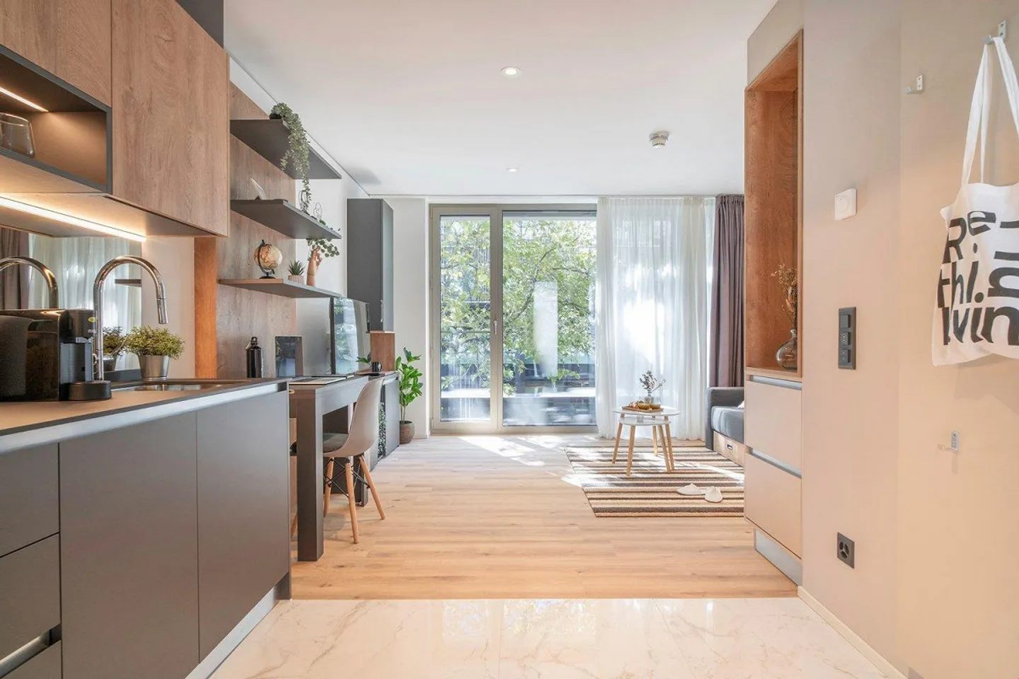 City Pop Zürich Oerlikon - Vivere Premium con Spa, Palestra & Area Relax - Foto 2 di 13