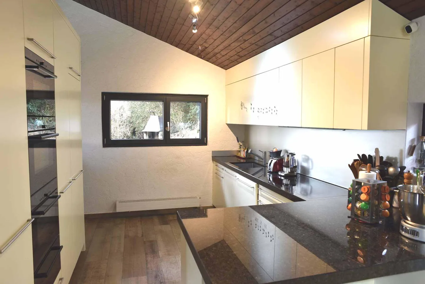 View of the Lake Large Detached Villa in Yens s/Morges - Photo 5 of 20