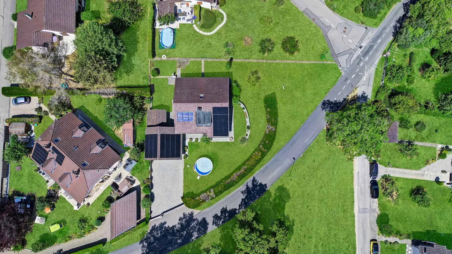 Charming Villa with Alpine Views - Photo 13 of 13