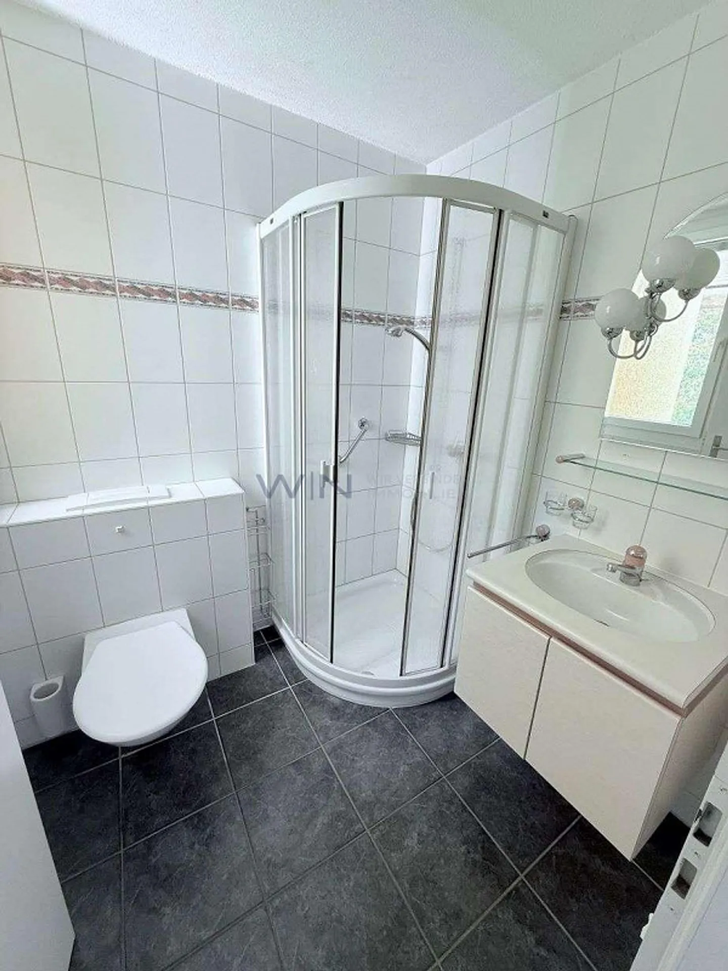 Moderne 3.5-Zimmer-Maisonette-Wohnung - Foto 12 von 13