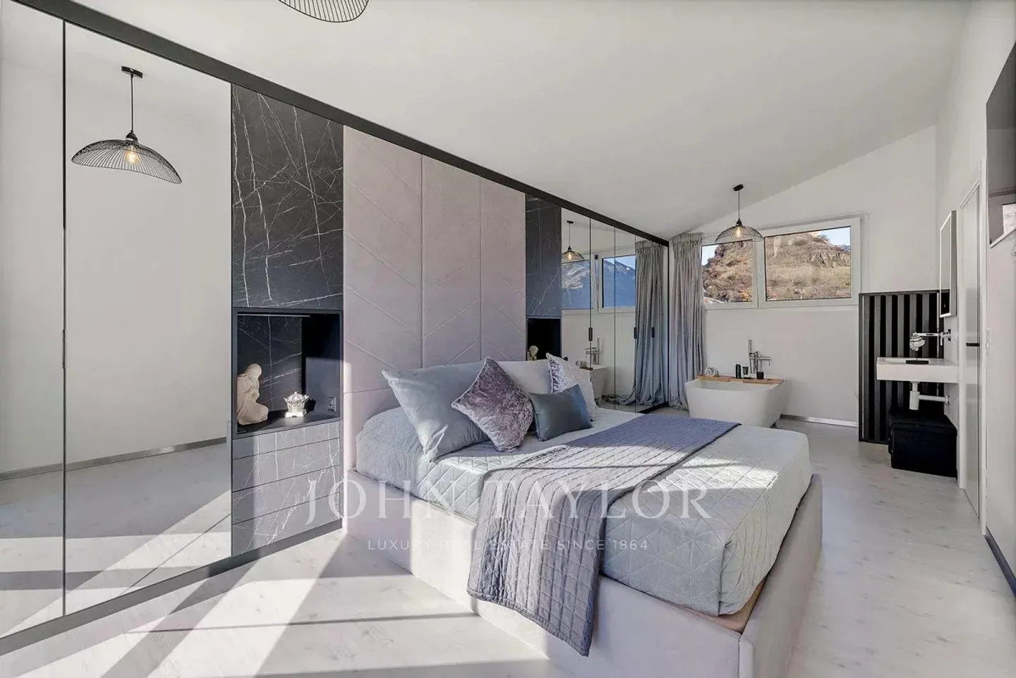 Saillon unveils an exceptional villa! - Photo 7 of 11