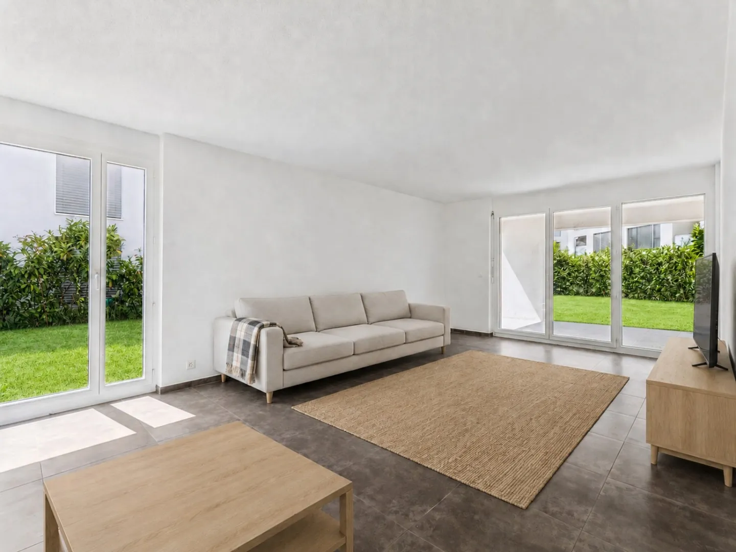 Appartamento 4,5 stanze, terrazza, giardino privato e stazione ferroviaria a pochi metri - Foto 1 di 8
