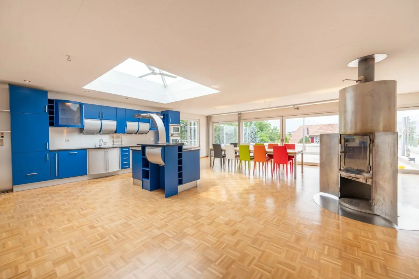 Exclusive Residential and Commercial Property - Photo 11 of 38