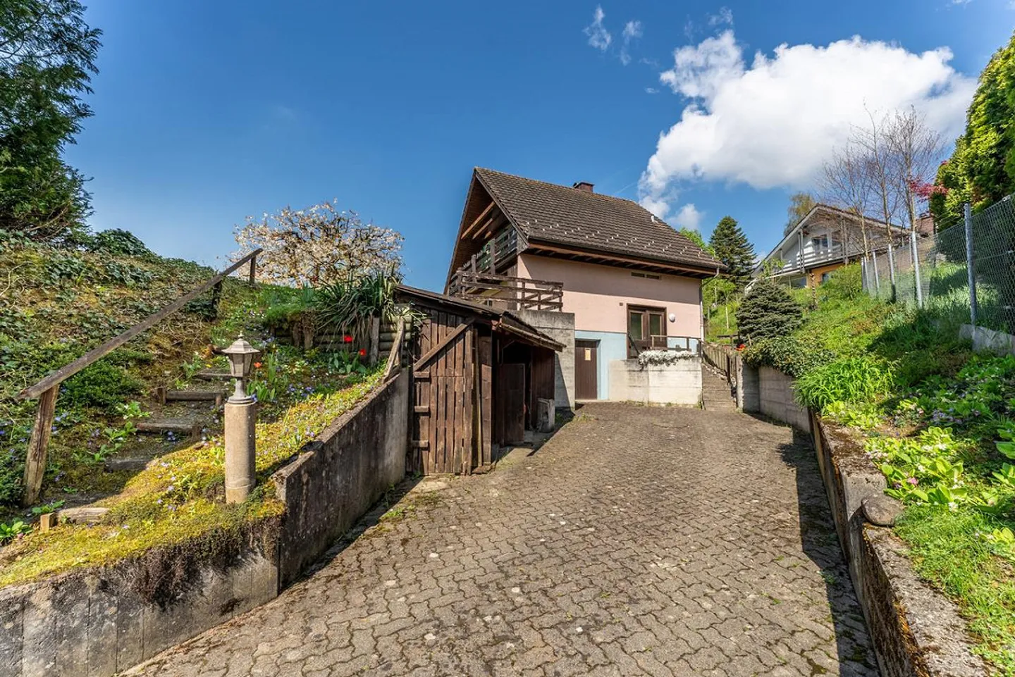 Vivre sur la pente ensoleillée – charmante maison individuelle avec jardin idyllique... - Photo 10 sur 12