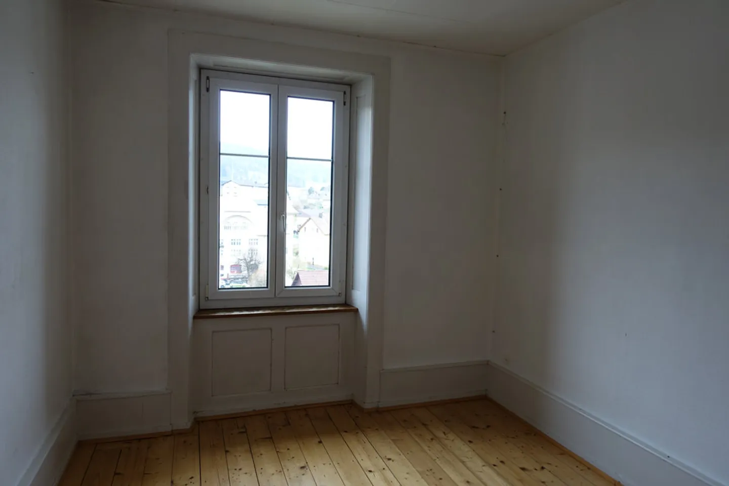 Ultimo piano 4 stanze - Foto 7 di 8