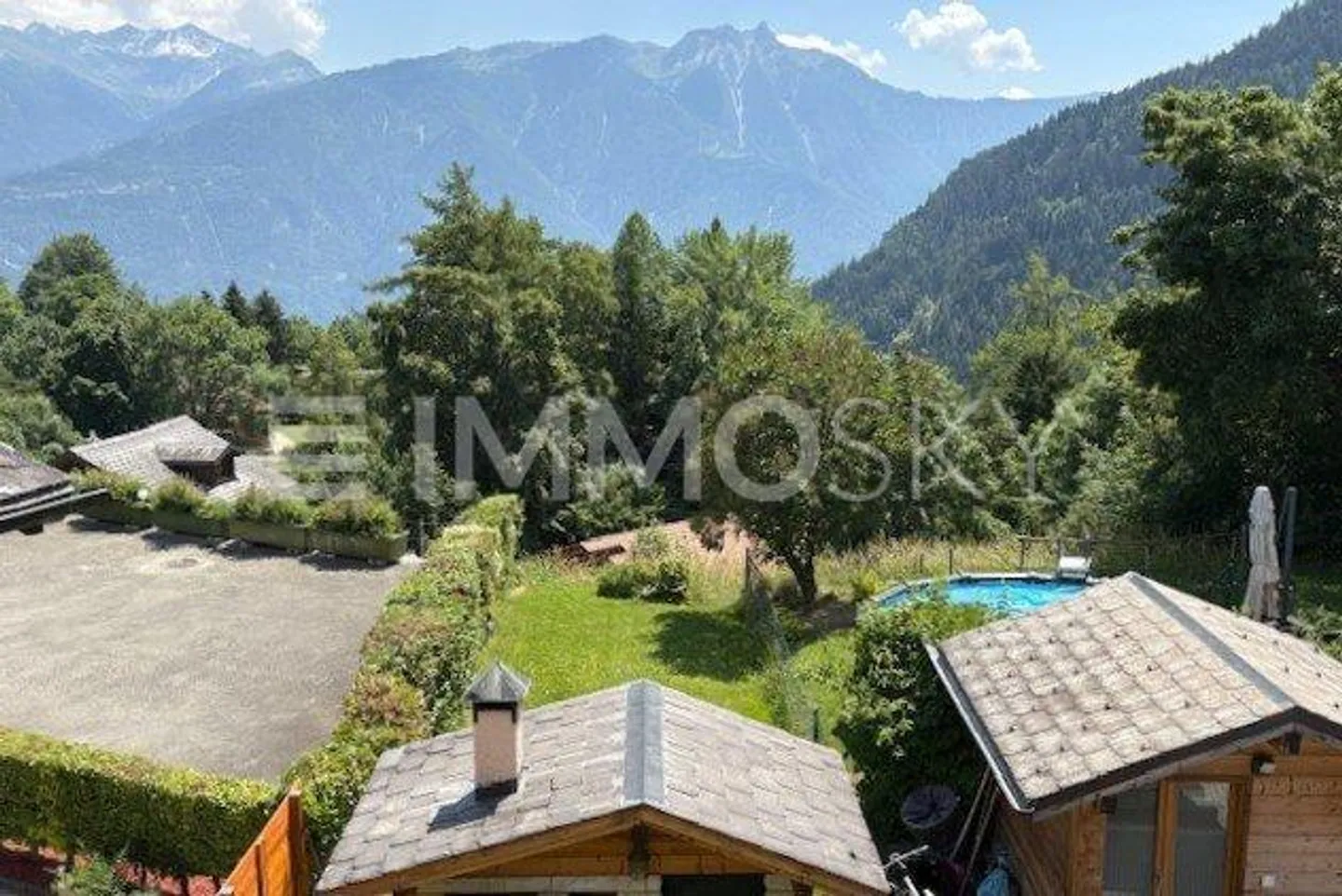 Esclusività: Volume e luminosità ti aspettano in famiglia - Foto 2 di 5