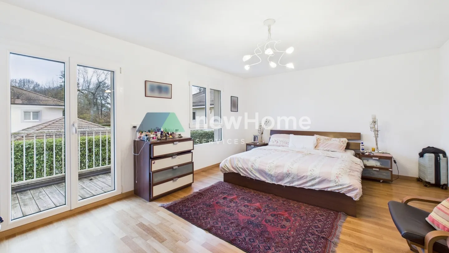 Villa indipendente ristrutturata secondo il gusto del tempo - Foto 7 di 9