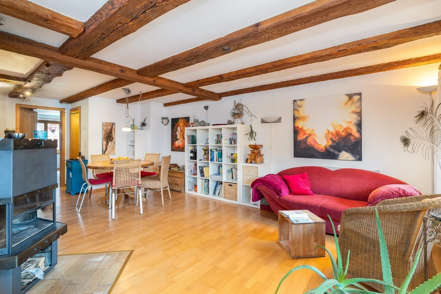 Appartamento duplex 4.5 camere affascinante in una casa a schiera storica - Foto 2 di 13