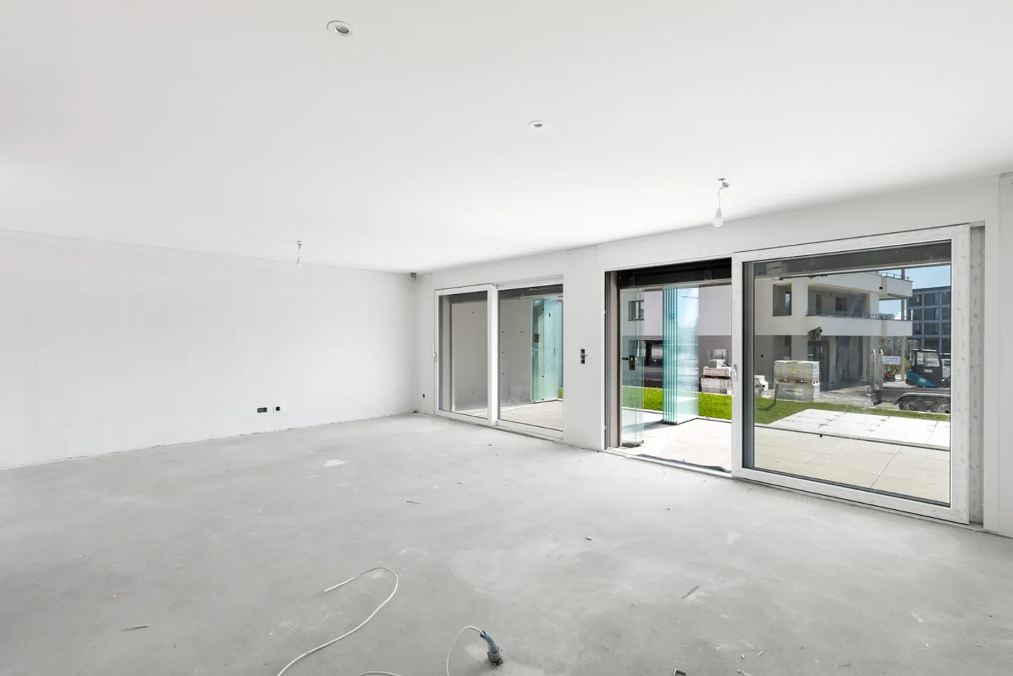 Apartment with 4.5 rooms on the ground floor - with terrace and garden - Photo 12 of 17