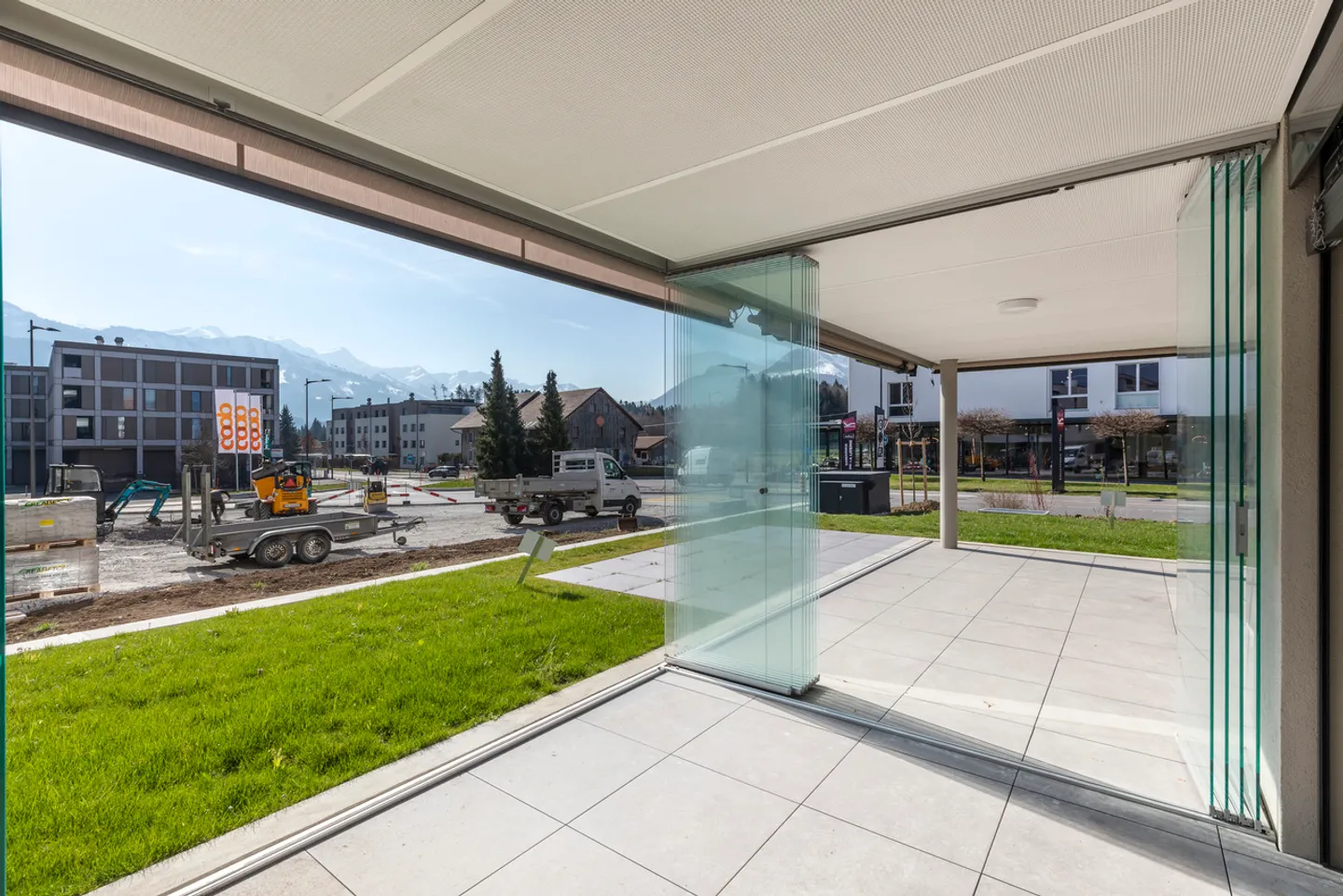 Apartment with 4.5 rooms on the ground floor - with terrace and garden - Photo 13 of 17