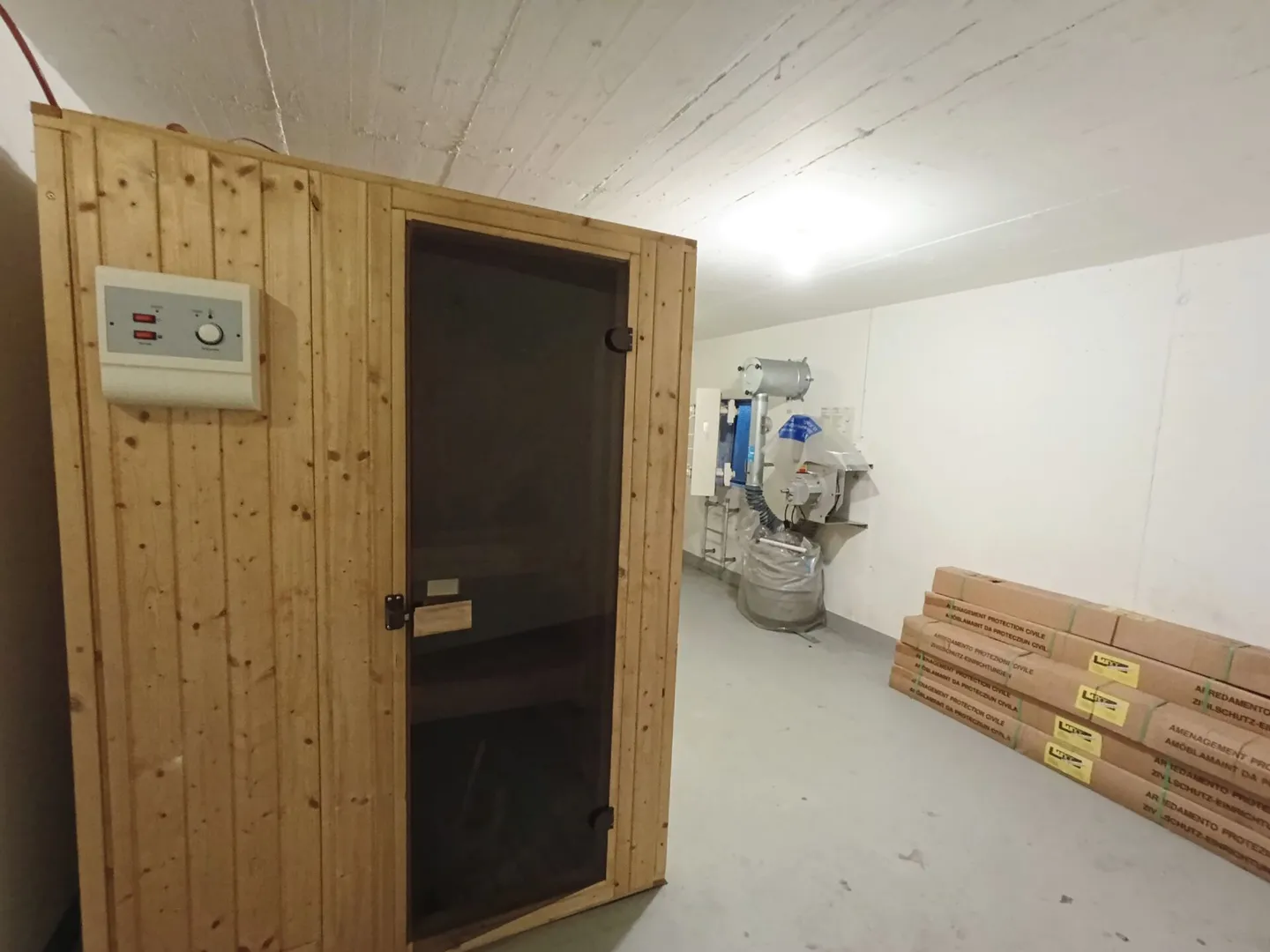 La tua nuova felicità familiare! Ampia casa bifamiliare di 5,5 stanze a Rudolfstetten - Foto 19 di 19