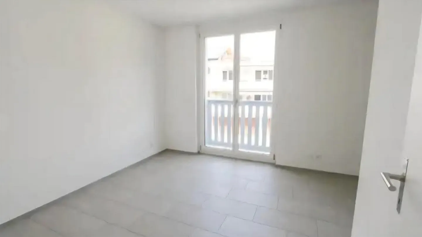 4.5 Rooms, 1st Floor, 115m² - Photo 6 of 9