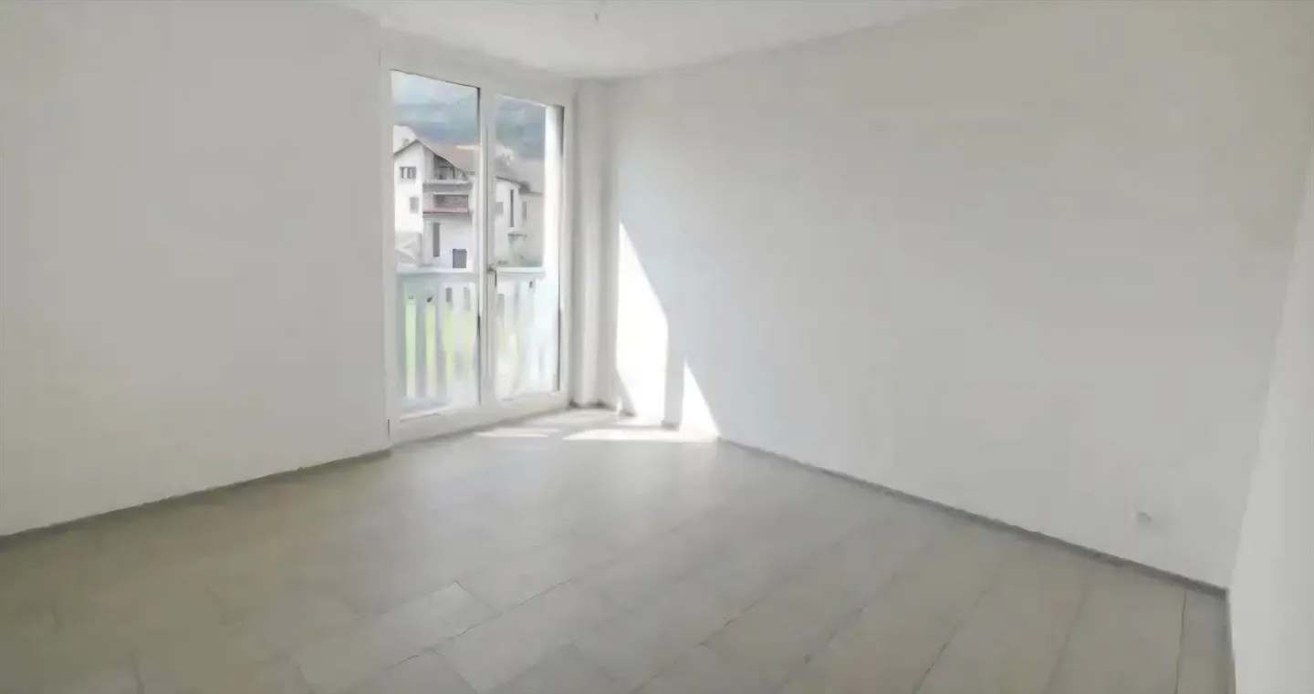 4.5 Rooms, 1st Floor, 115m² - Photo 7 of 9