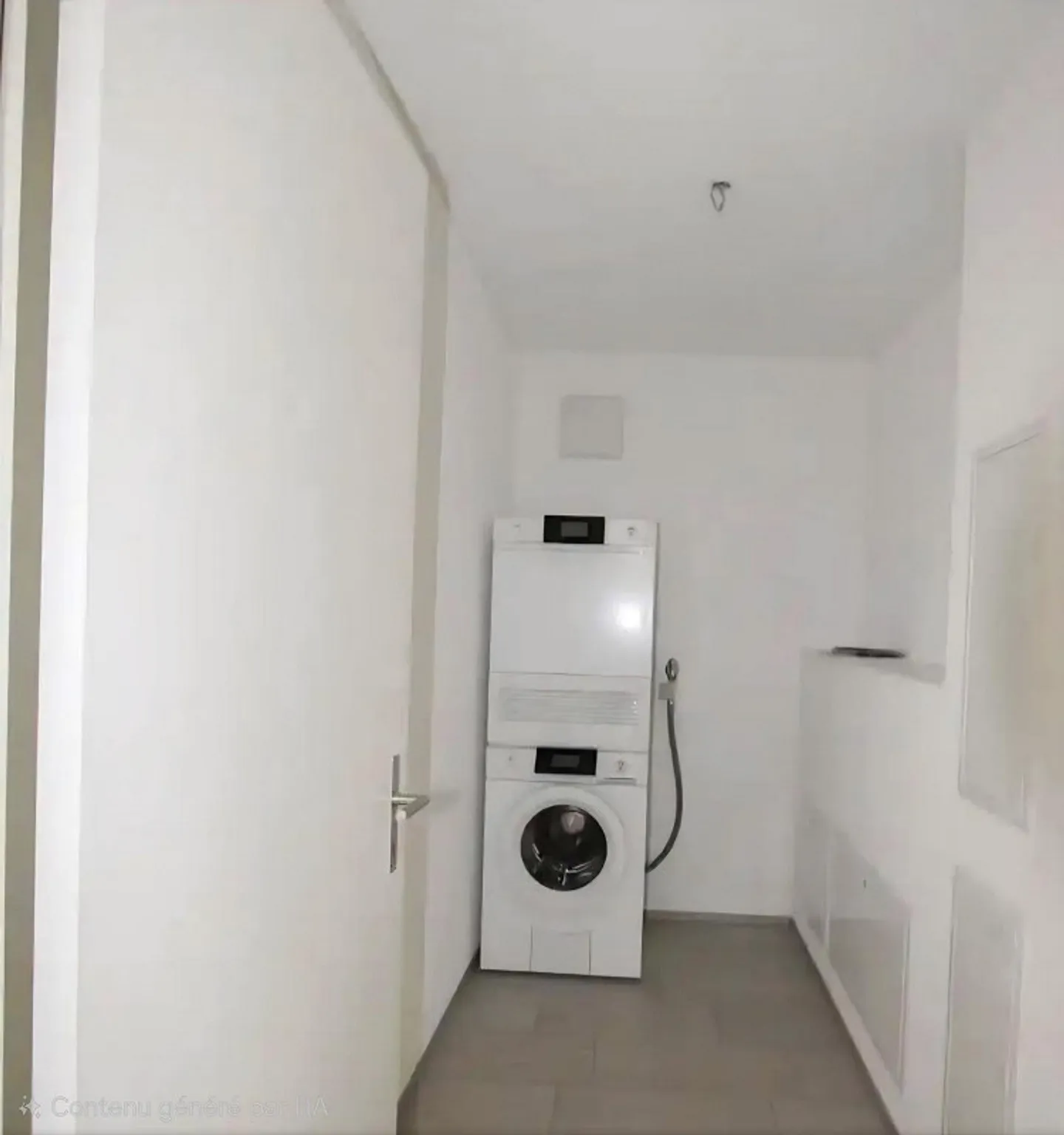 4.5 Rooms, 1st Floor, 115m² - Photo 8 of 9