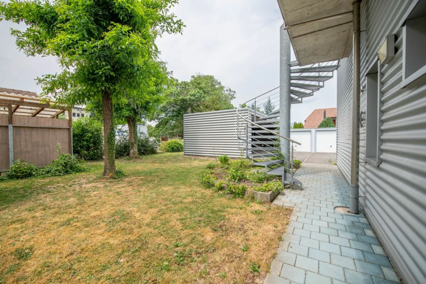 Exclusive Residential and Commercial Property - Photo 35 of 38