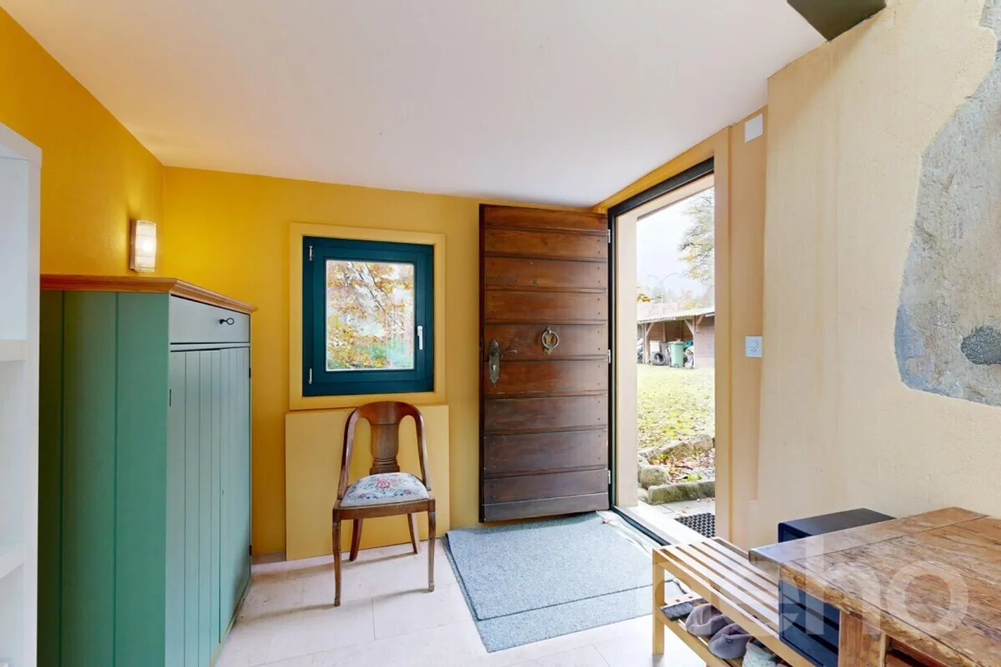 Family home with 2 units, large garden and forest views - Photo 4 of 12