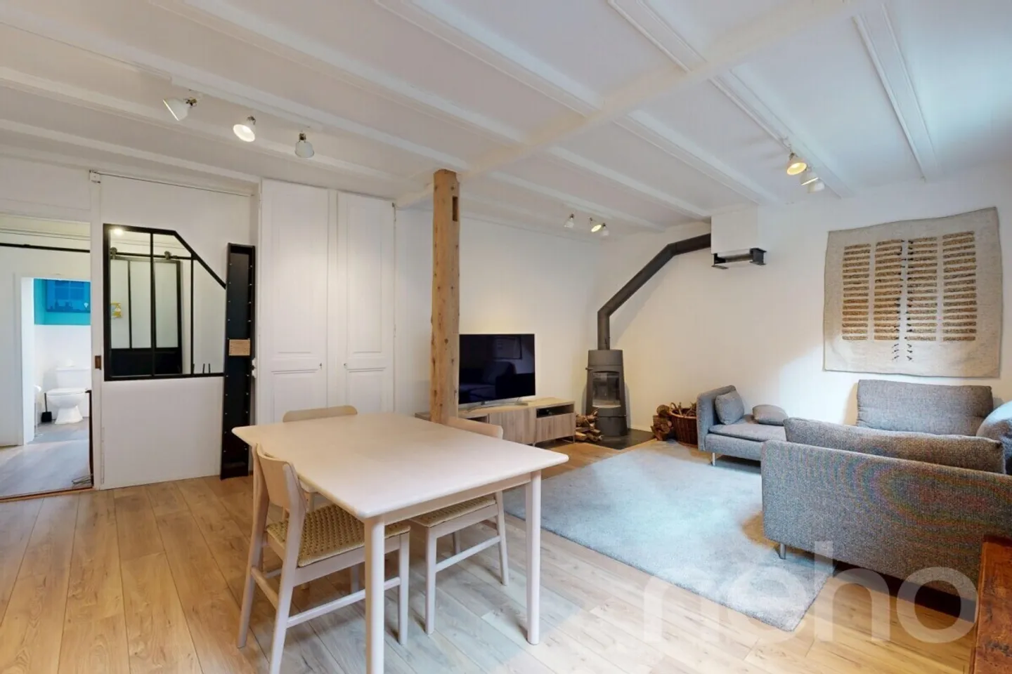 Family home with 2 units, large garden and forest views - Photo 7 of 12