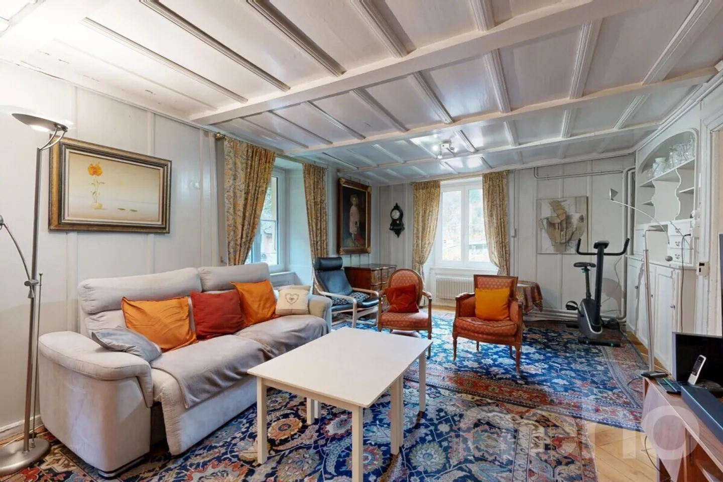 Family home with 2 units, large garden and forest views - Photo 9 of 12