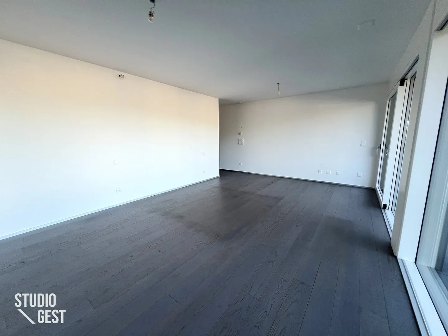 Elegante Attikawohnung mit sehr grosser überdachter Terrasse - Foto 14 von 25