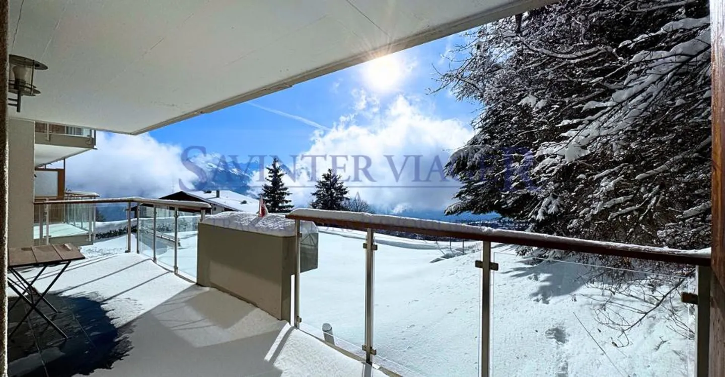 Appartamento di 91 m², terrazza di 20 m². Vicino al centro – Vista sulle Alpi - Foto 3 di 11