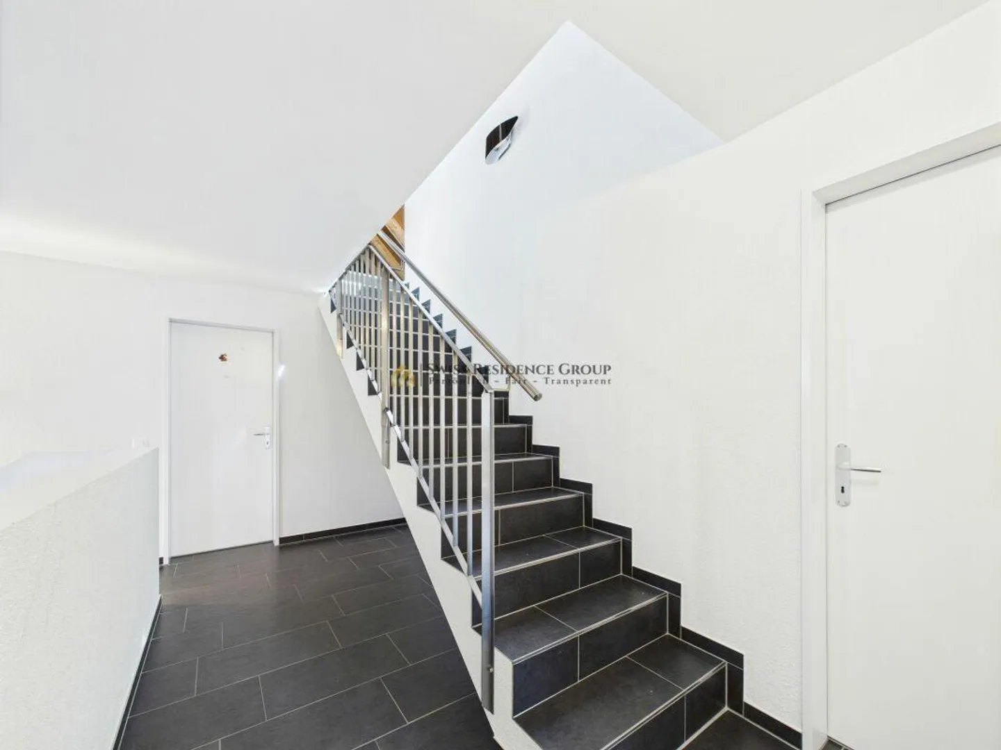 Charmantes Einfamilienhaus mit Garten - Foto 7 von 14