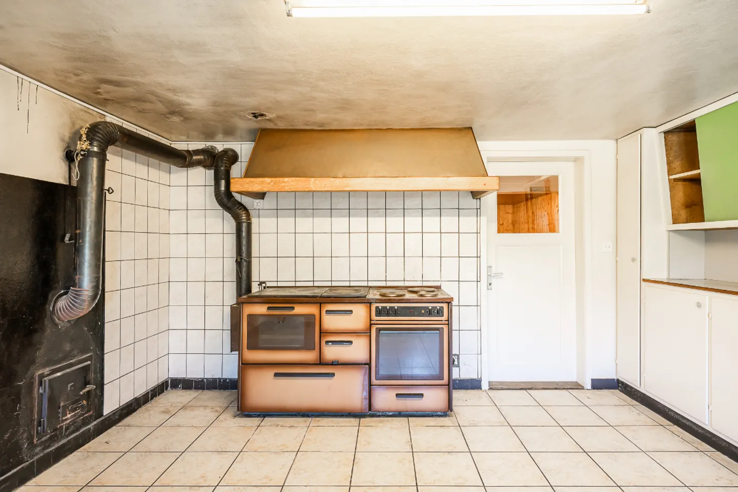 Herzstück: Historisches Bauernhaus aus dem 17. Jahrhundert - Photo 6 of 11