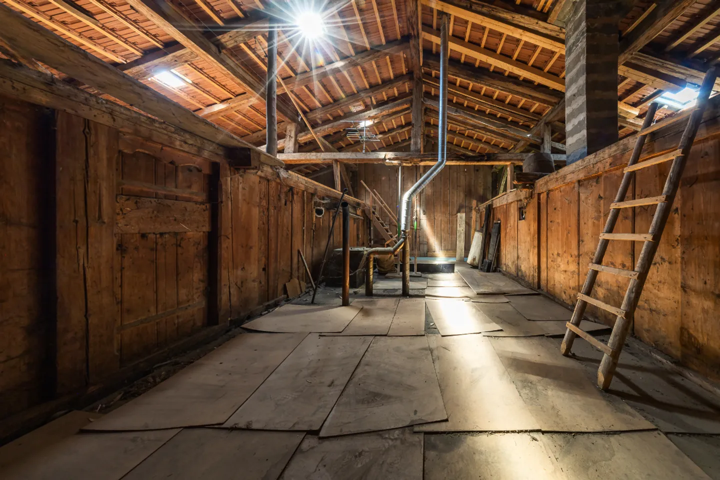 Herzstück: Historisches Bauernhaus aus dem 17. Jahrhundert - Photo 10 of 11