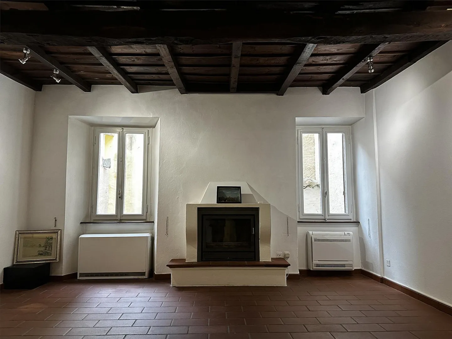 Tessiner Dorfhaus im historischen Kern mit Design-Grottino, Corte und - Foto 3 von 18