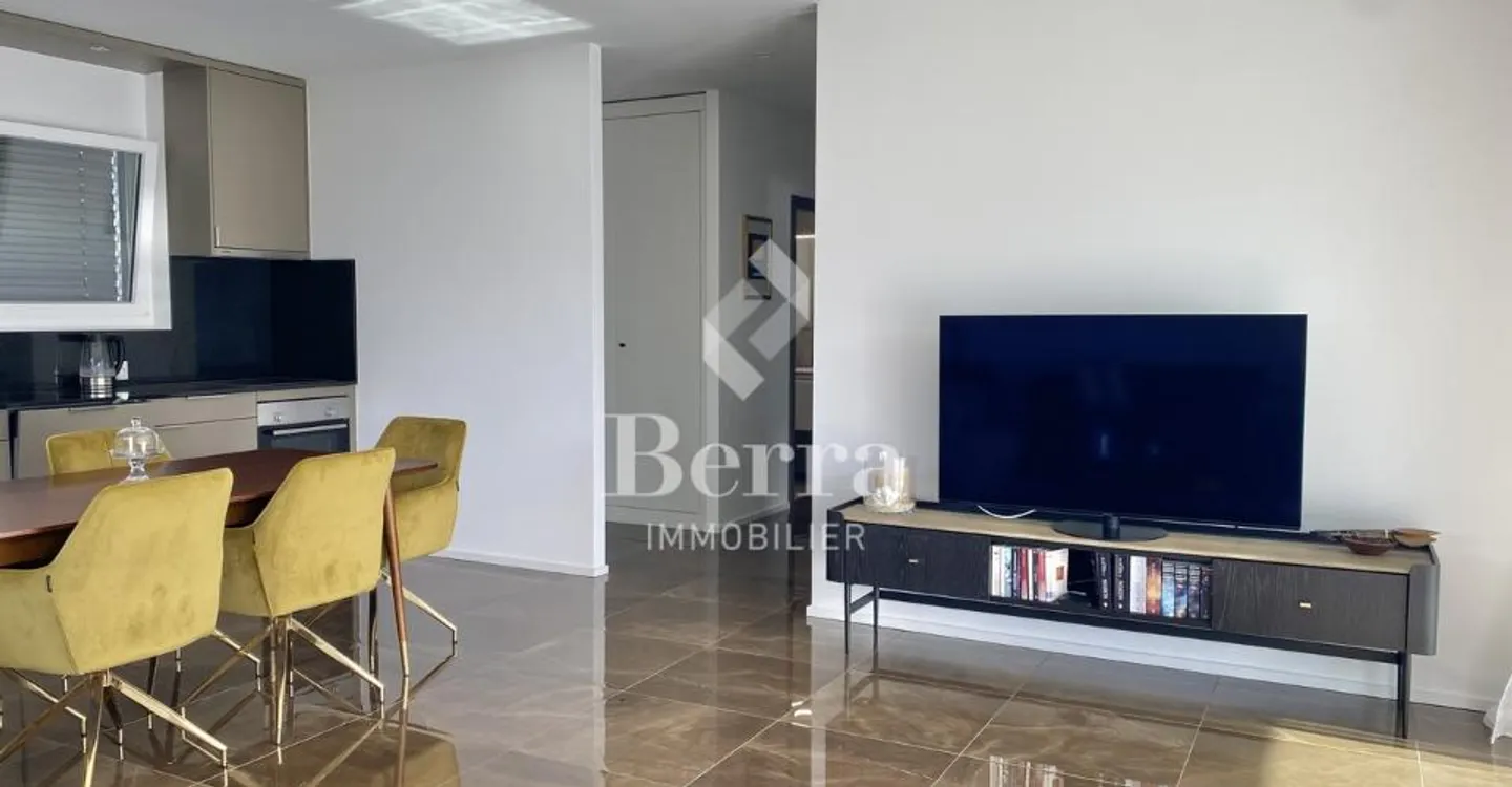 4.5-room apartment in a PPE of only 2 apartments! - Photo 6 of 13