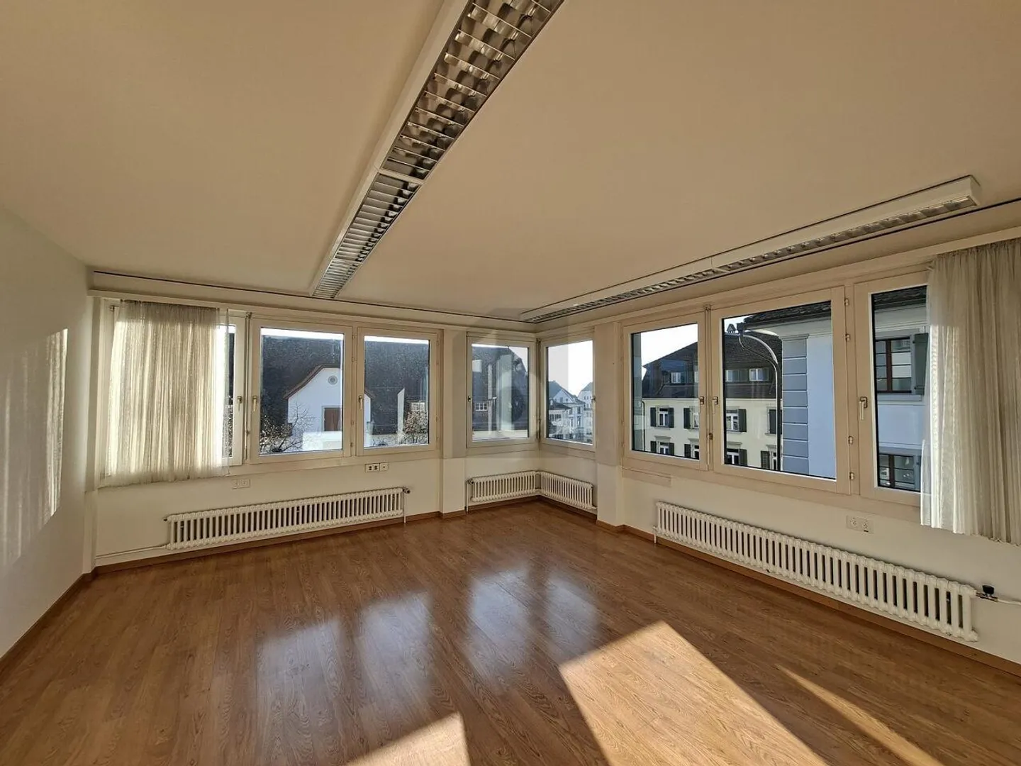 YOUR SPACE. YOUR VISION. PRIME LOCATION! - Photo 3 of 6