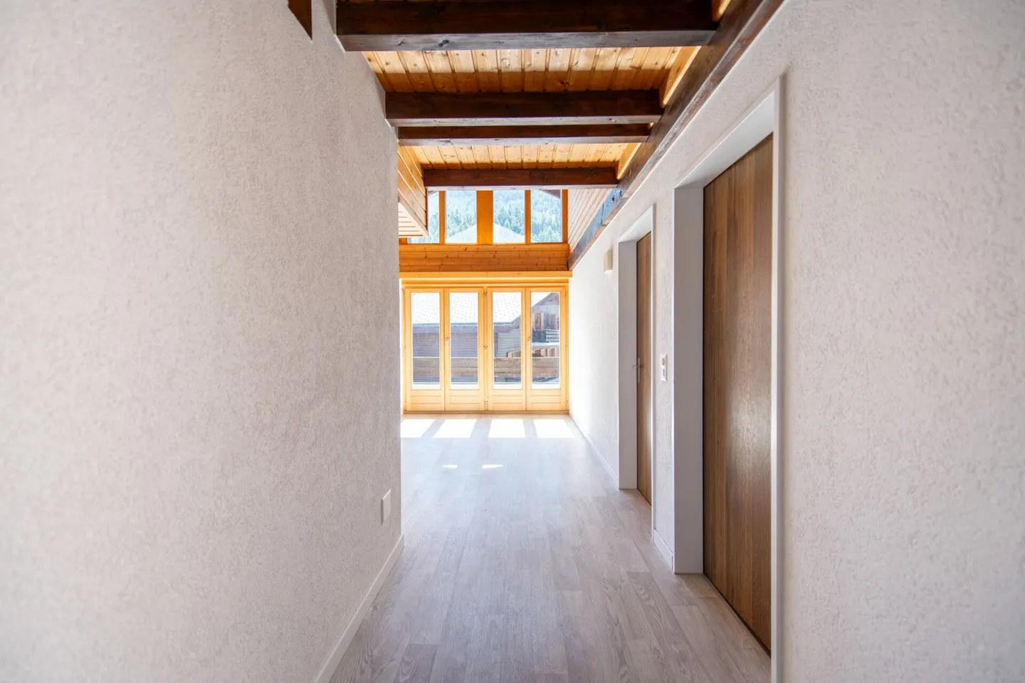 Appartement duplex 3.5 pièces avec studio supplémentaire à Grächen - Flair alpin en emplacement privilégié - Photo 6 sur 20