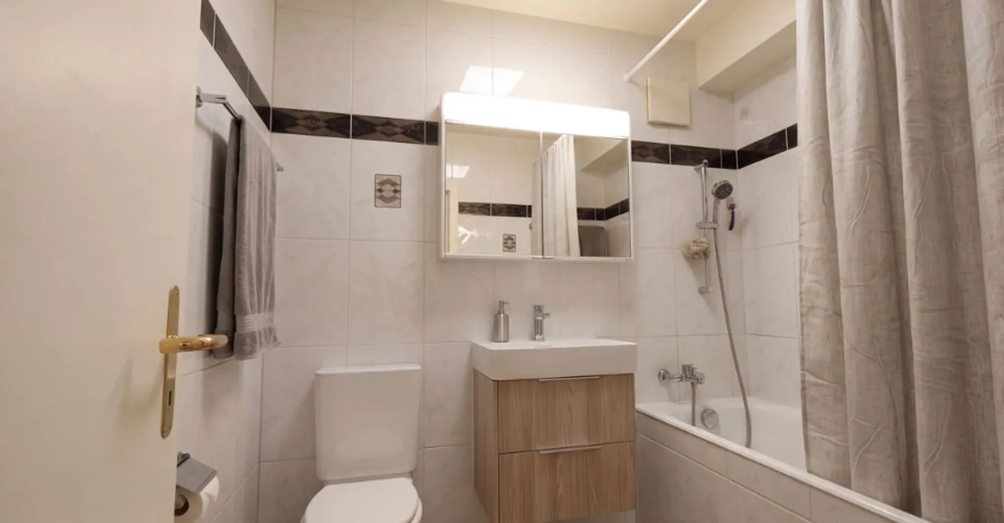 Charmantes Appartement in Ecublens - Foto 6 von 10