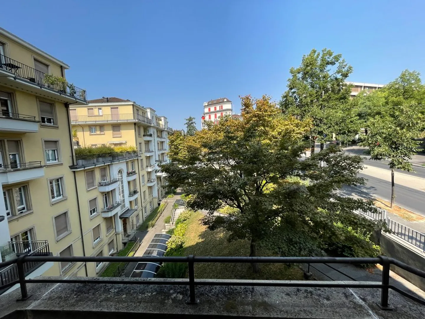 Bel Appartement près du Lac - Photo 2 sur 9