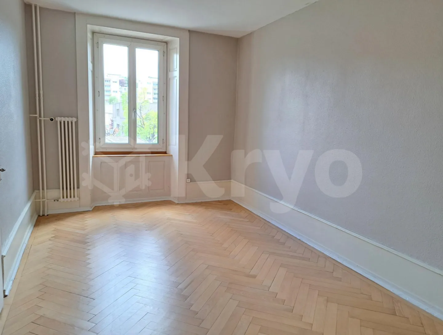2-room apartment on the 2nd floor with balcony - Photo 4 of 9