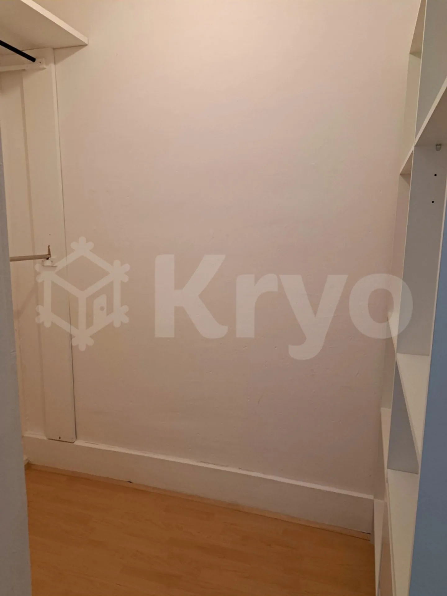 2-room apartment on the 2nd floor with balcony - Photo 7 of 9