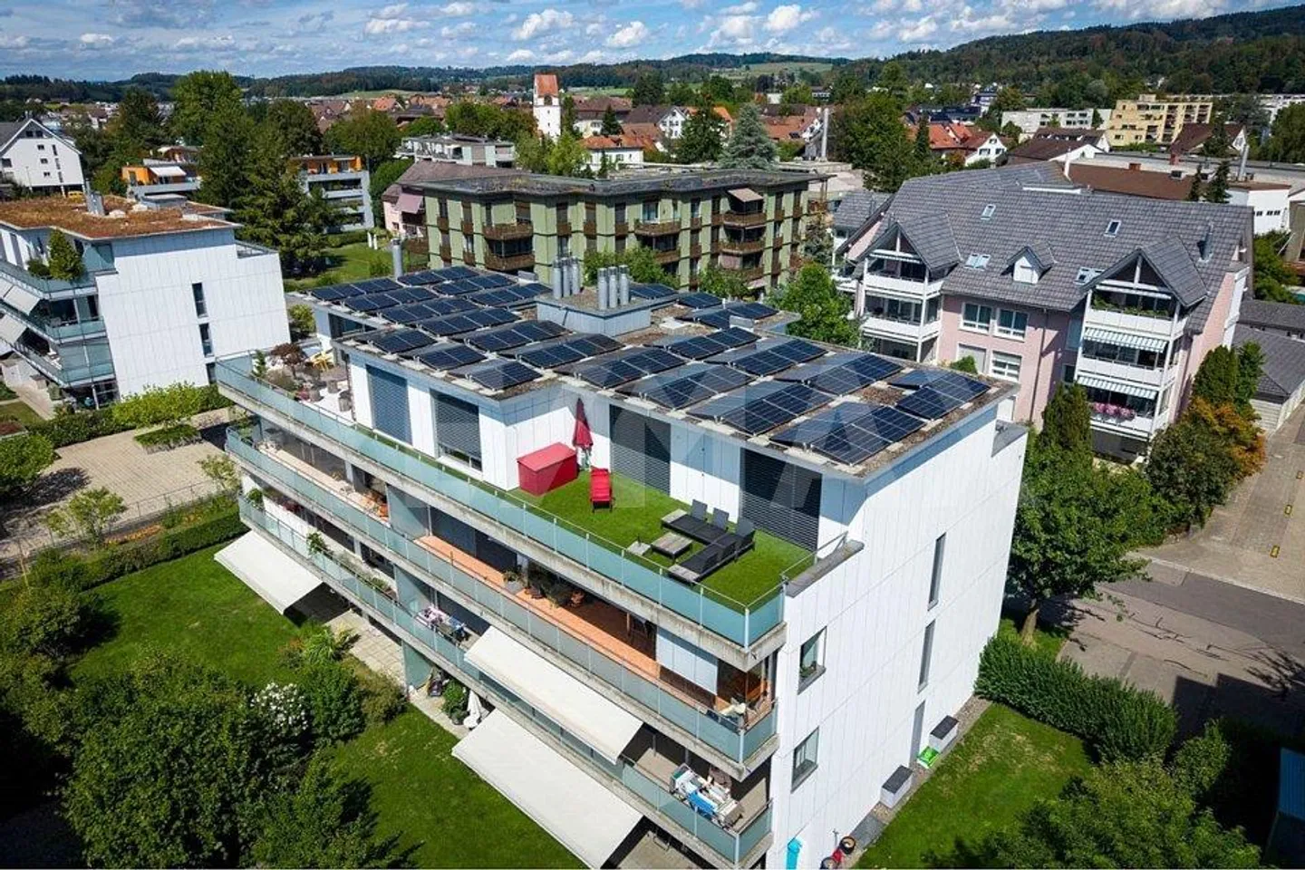 Attika mit Grossen Terrassen - Foto 1 von 13