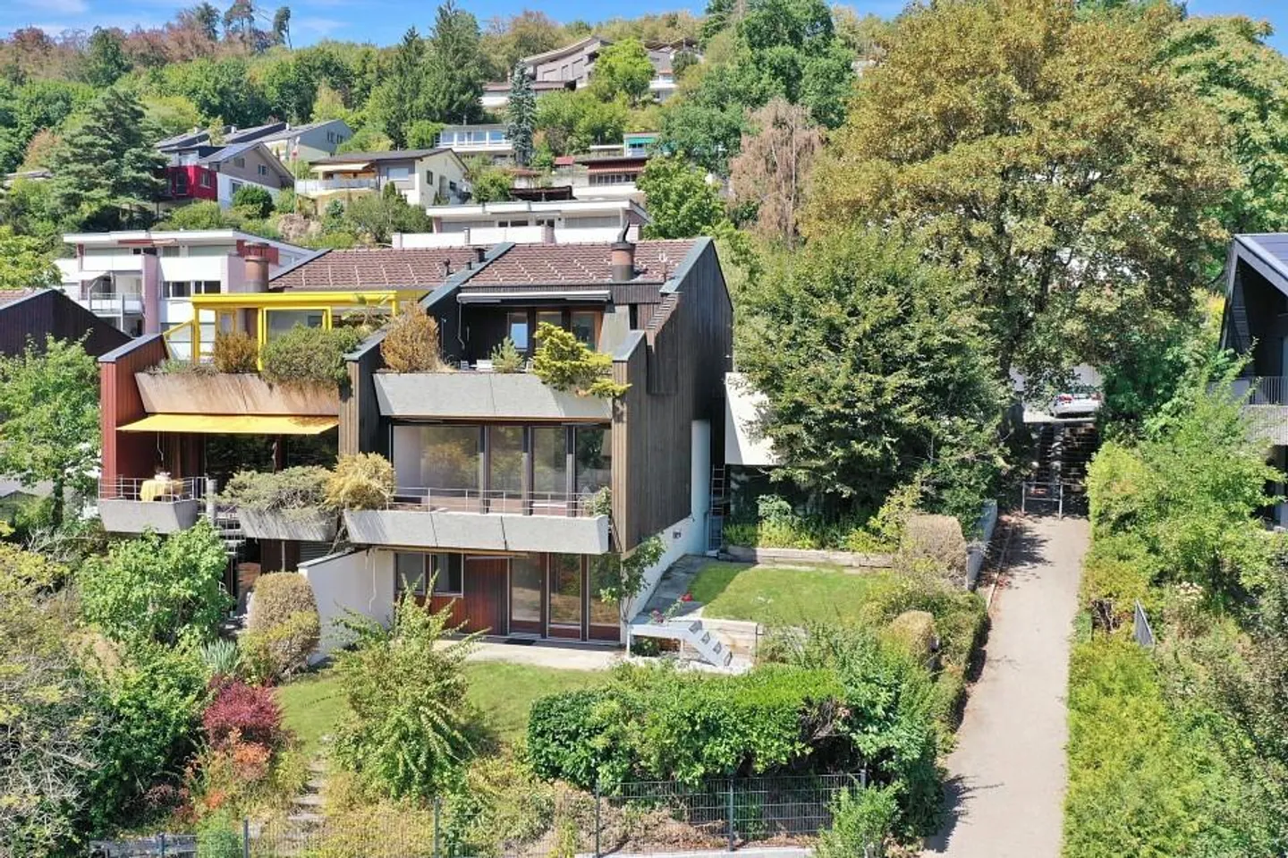 5.5-Room Single-Family House with Stunning View and Generous... - Photo 1 of 13