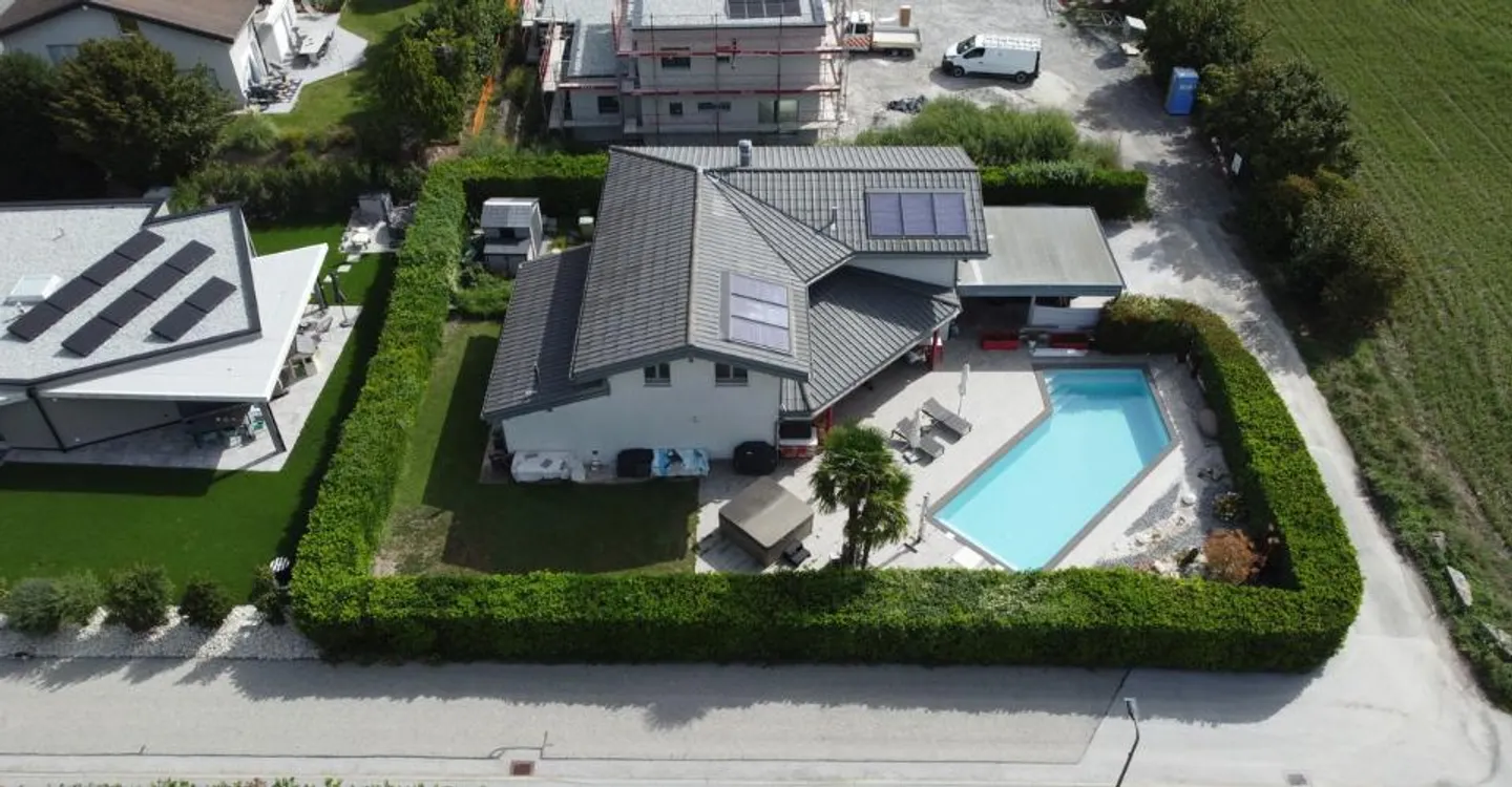 Villa contemporaine avec piscine - Photo 1 sur 9