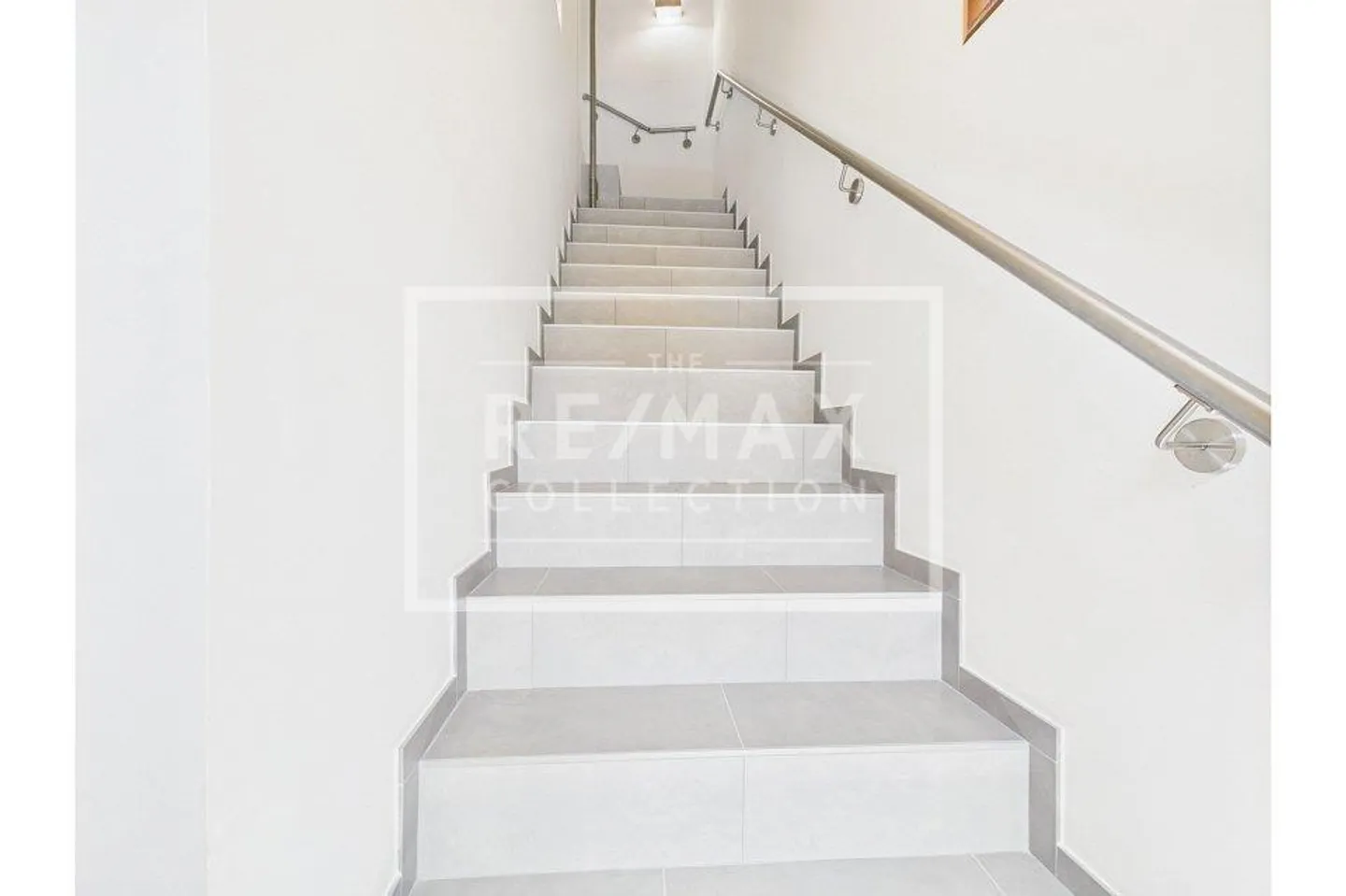 Idillio familiare! Attraente casa unifamiliare ideale per famiglie multigenerazionali - Foto 6 di 13