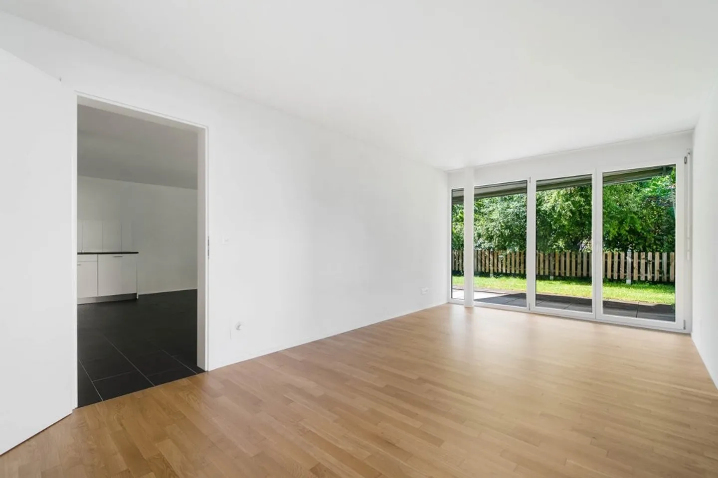 Living at Brühlweg 11 in Pieterlen - Photo 5 of 6