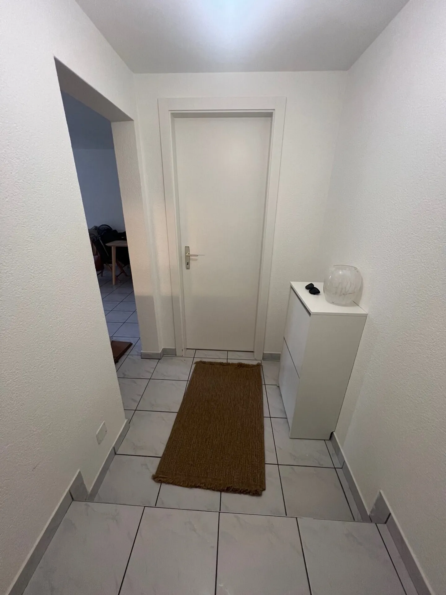 Comfortable 2-Room Apartment - Photo 8 of 8