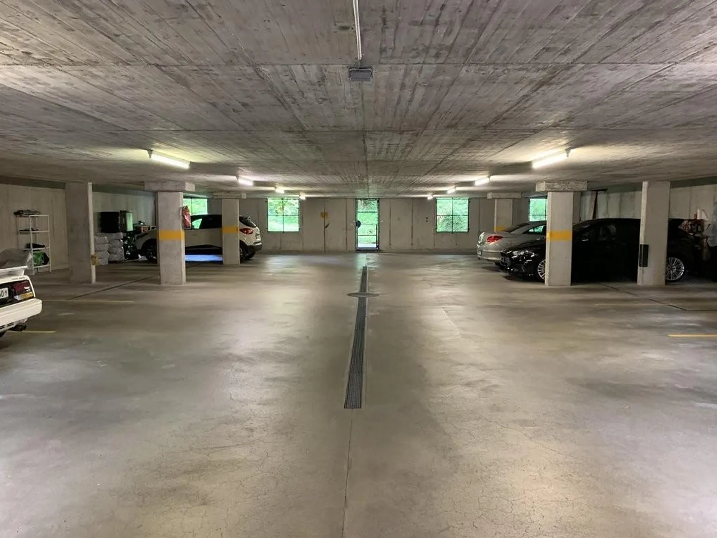 Einstellhallenlatz in Belp - Foto 2 von 3