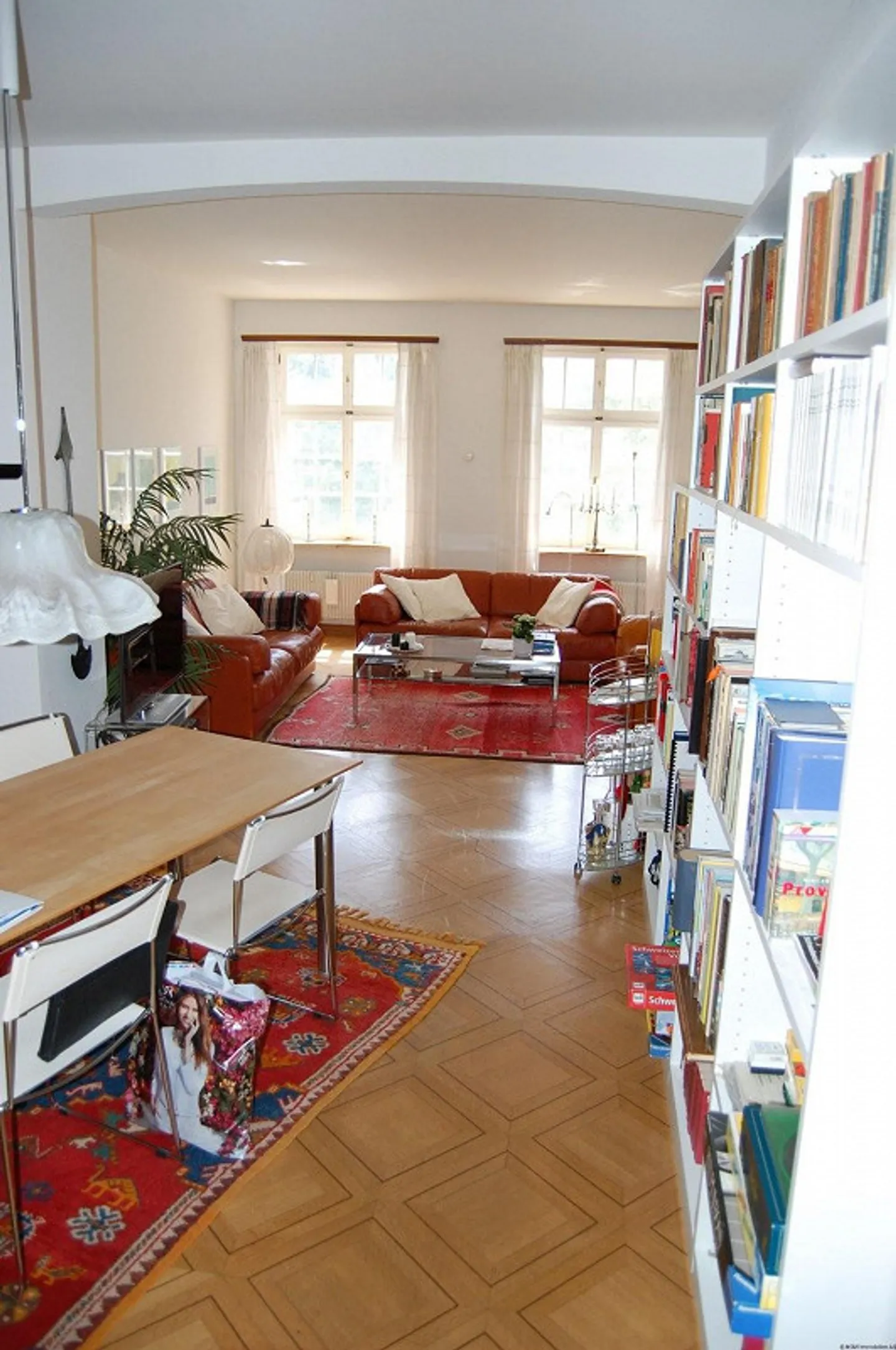 Appartement de rêve avec cheminée directement sur le Rhin - Photo 6 sur 12