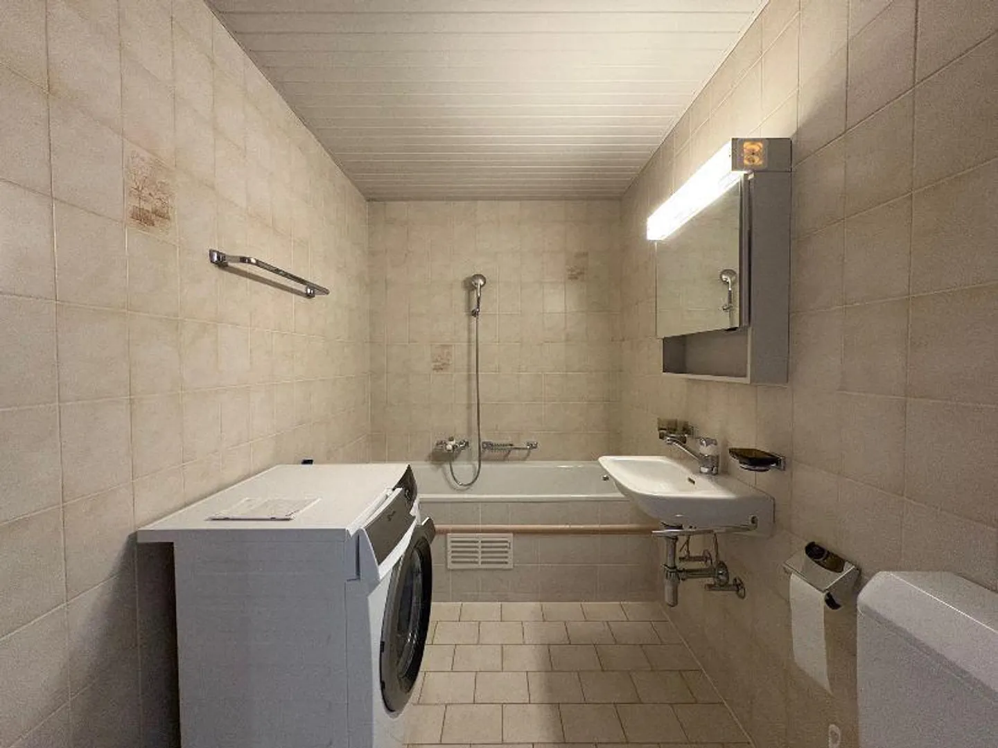 Appartamento 25 stanze - Foto 6 di 8